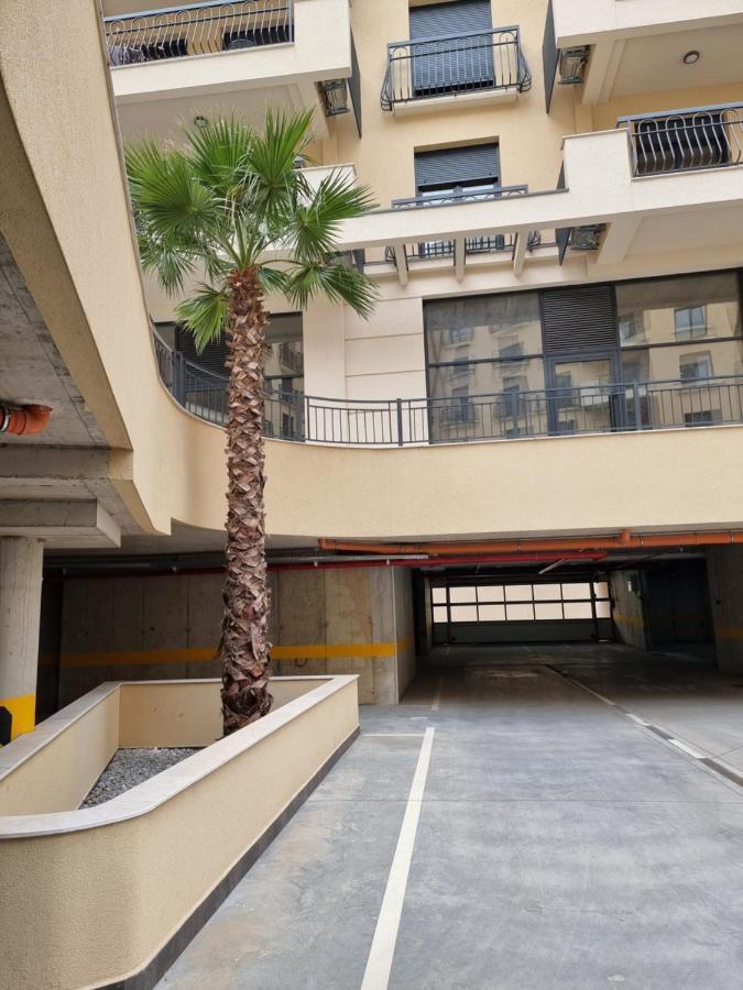Fantastic New Centre Apartment ポドゴリツァ エクステリア 写真