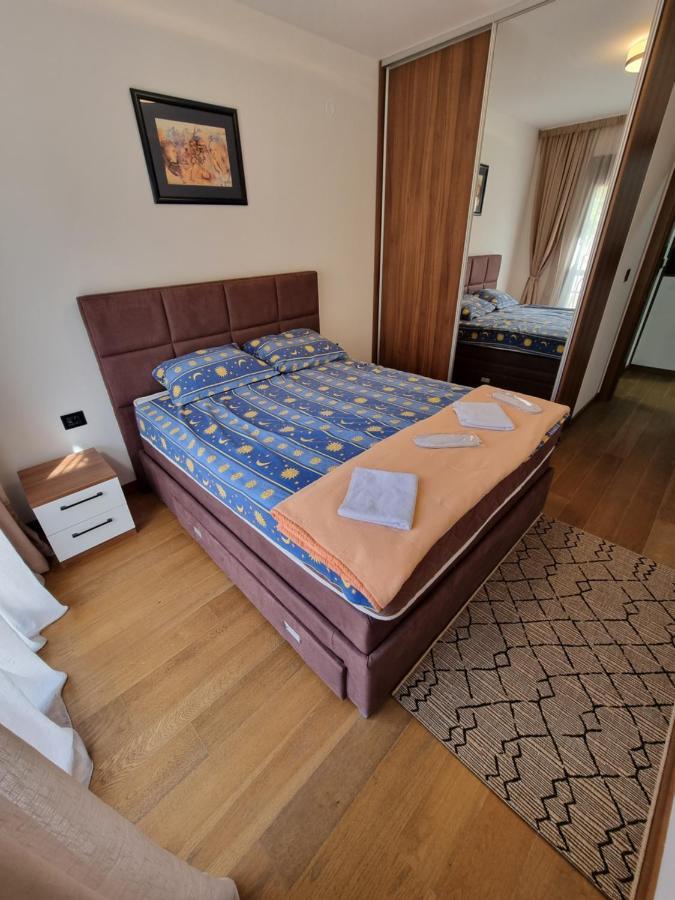 Fantastic New Centre Apartment ポドゴリツァ エクステリア 写真