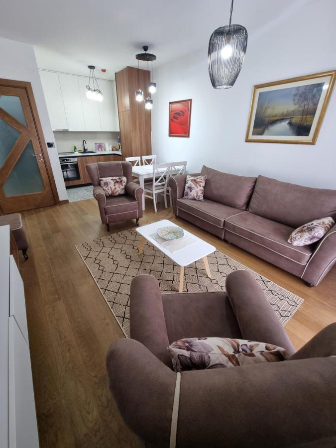 Fantastic New Centre Apartment ポドゴリツァ エクステリア 写真